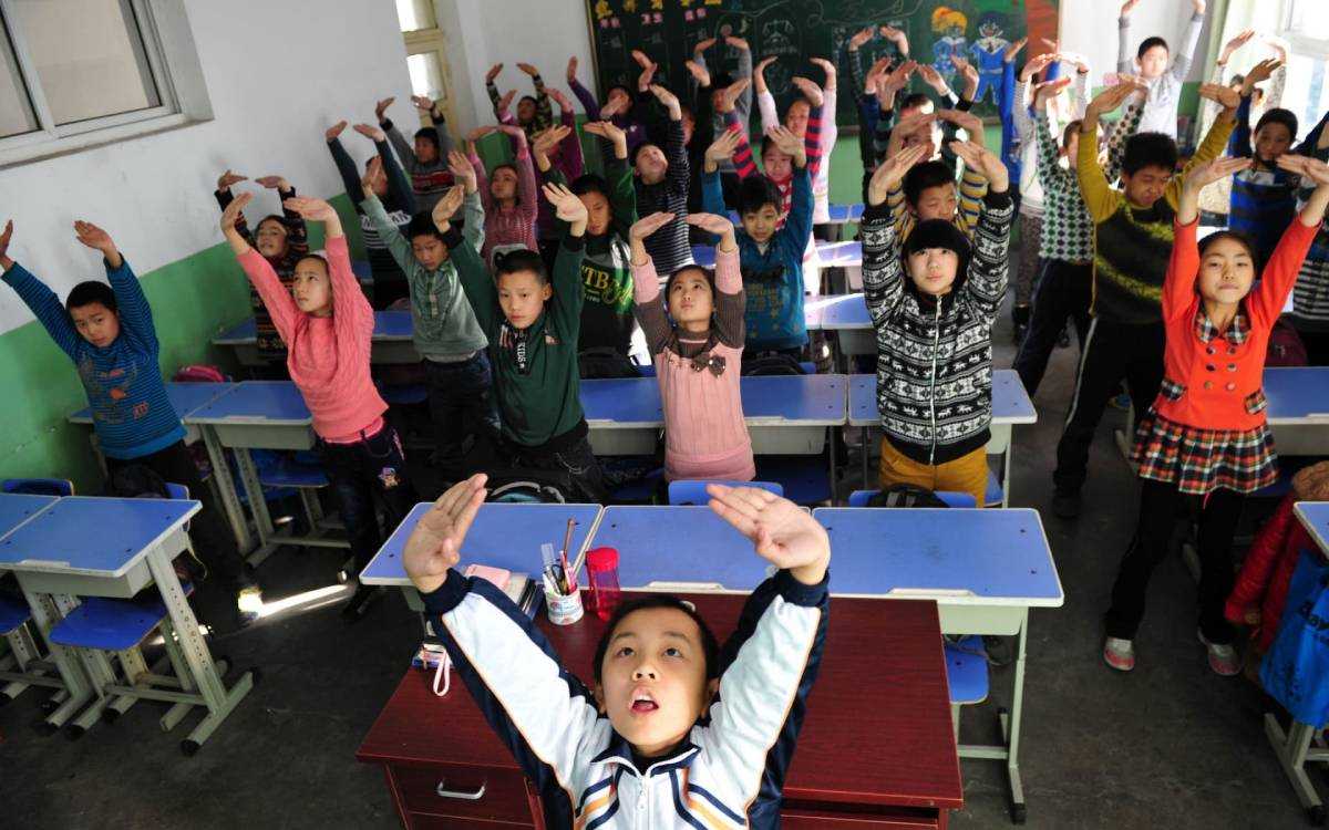 Зарядка в школах Китая