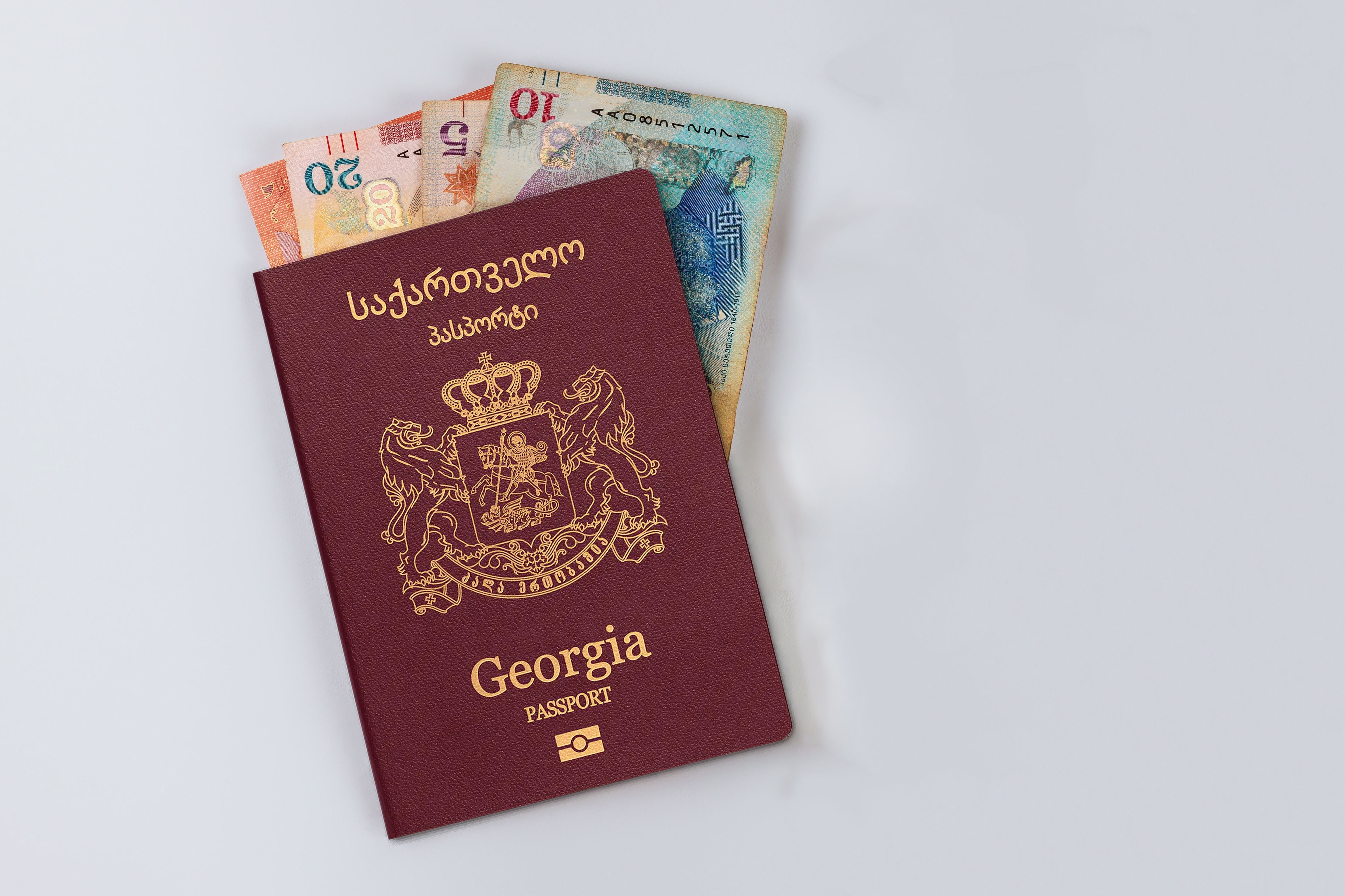 Что дает паспорт Грузии для россиян и украинцев